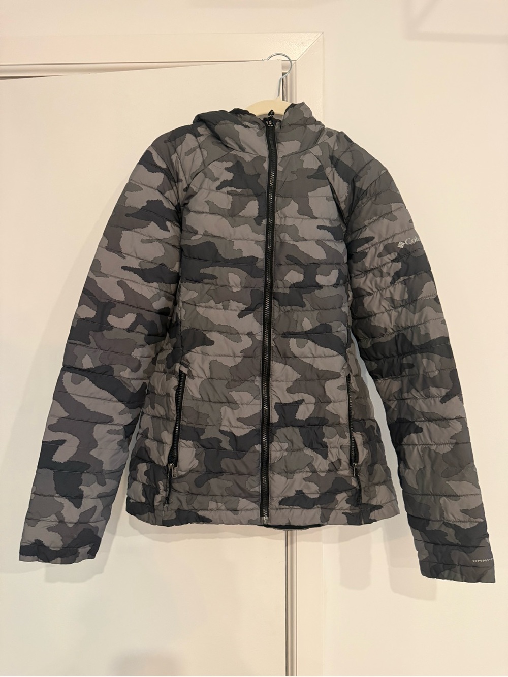 Columbia Gray Camouflage Quilted Jacket with Hood